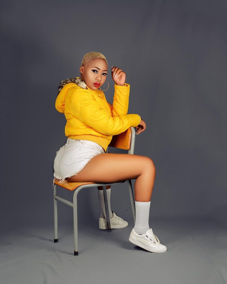 VIDEO: Amber Lulu Ft Mr Lg – Sigino Mp4 Download