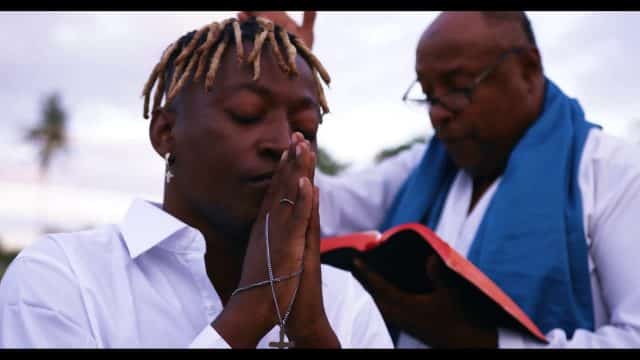 VIDEO: Mzee Wa Bwax – Nimeokoka Mp4 Download